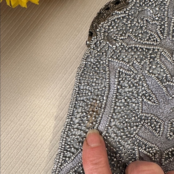 Elegant Beautiful Gray/Blue Silver Beaded Evening Bag - Picture 6 of 7